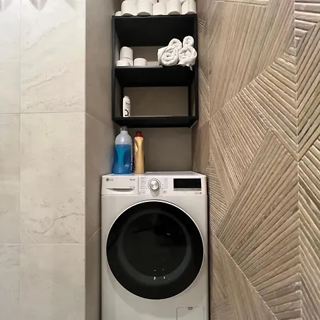 Center Apartman *